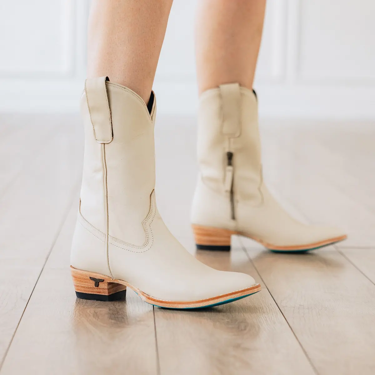 Plain Jane Midi - Pale Ivory 12