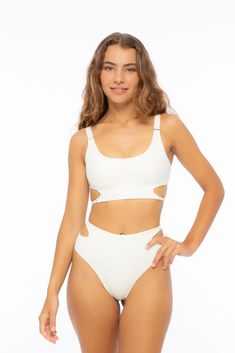 Nona Perkasa Gladiolus Bottoms 2.0 - Ivory 1