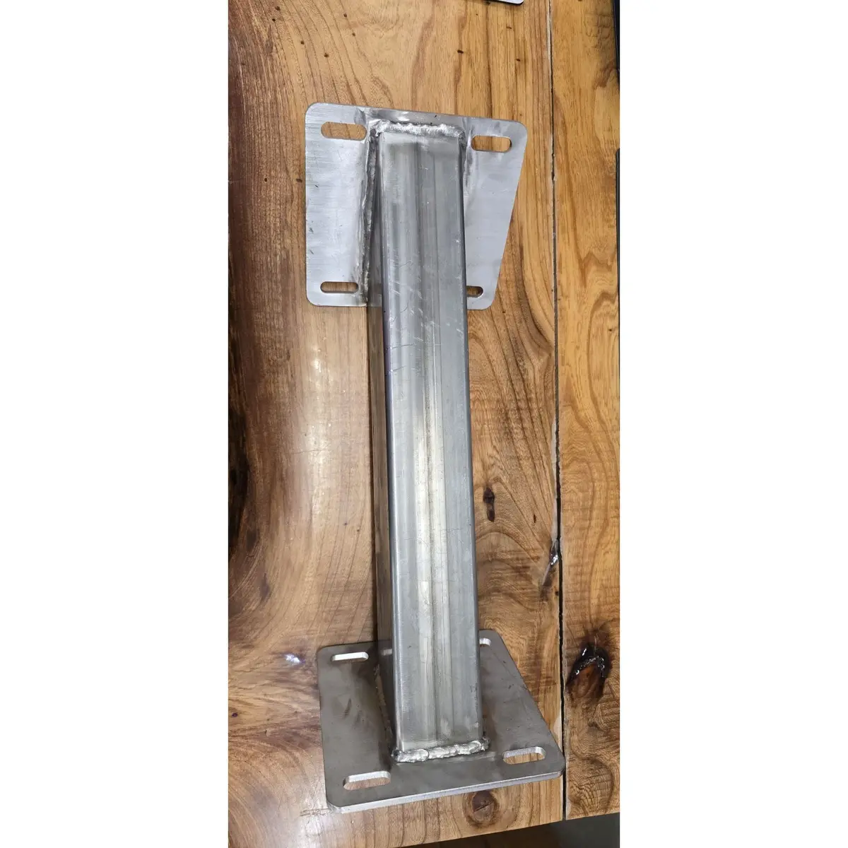 Sz-1-Aero  Kenworth W900l Aero Exhaust Frame Bracket; 1/4'' Ss Tubing With 1/4'' Ss Plate Ends (Each) 1
