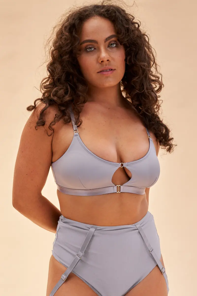 Lunalae Quinn Cut Out Top - Recycled Grey 1