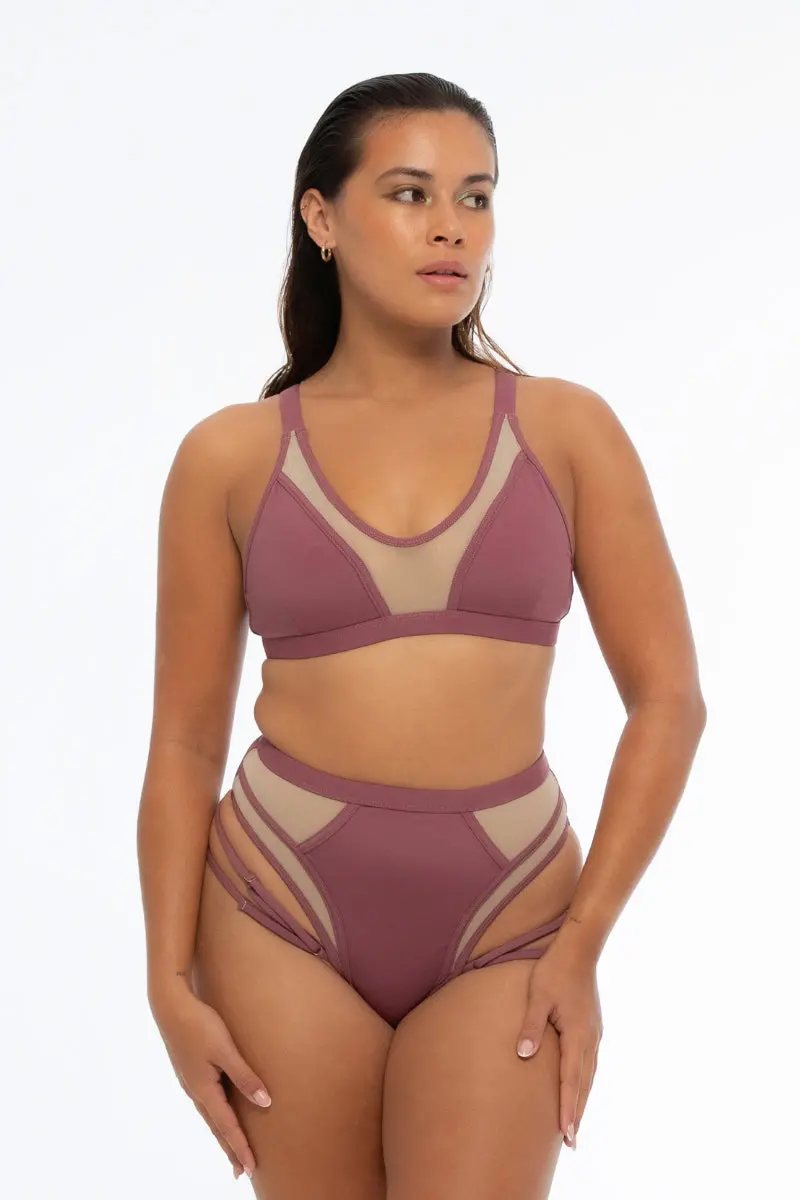Nona Perkasa Solace Top - Wine 1