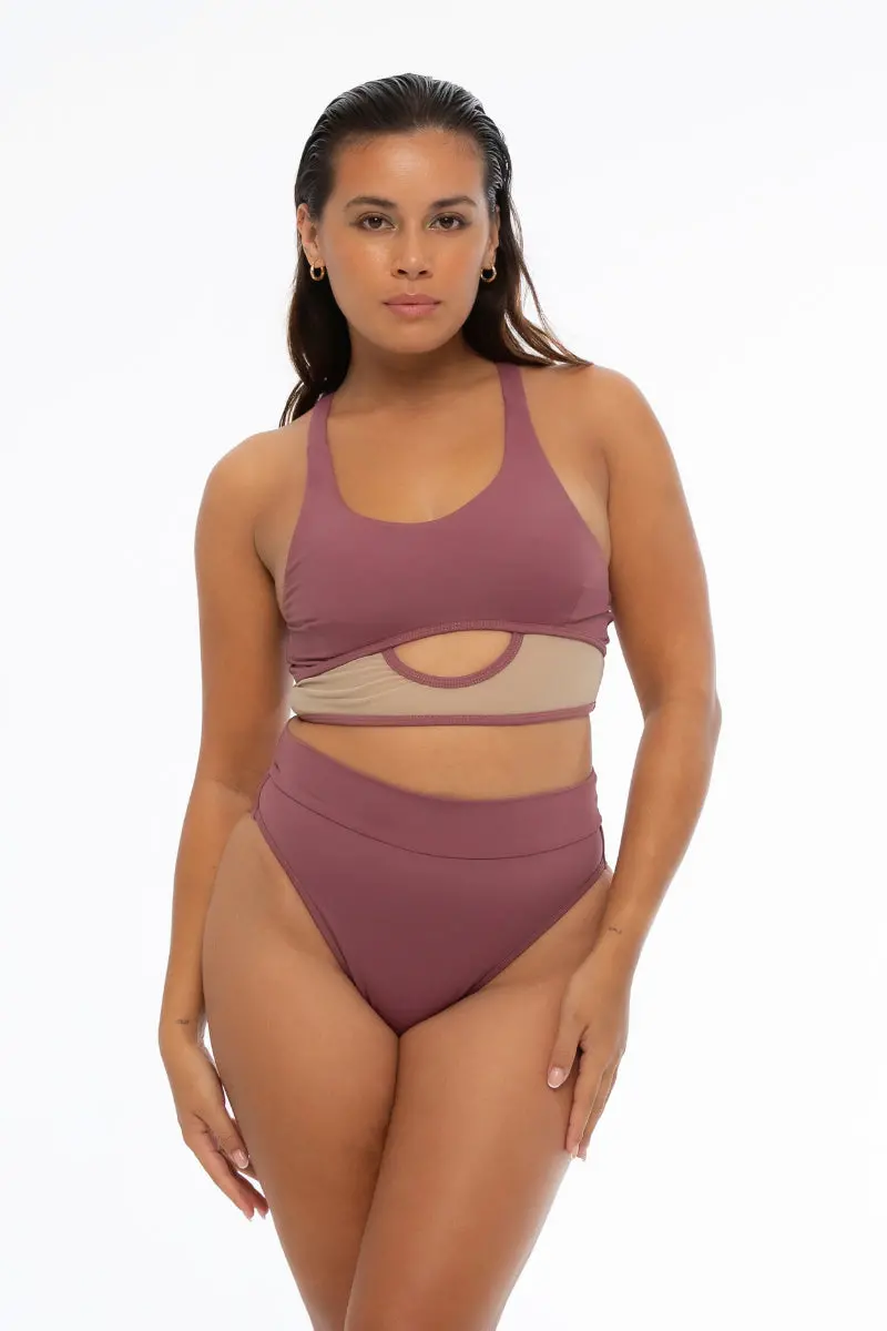 Nona Perkasa Amara Top - Wine 1